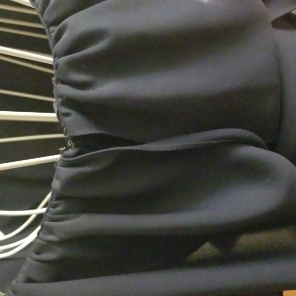 Stunning Vintage Navy Ruffled Dress - Picture 13 of 15